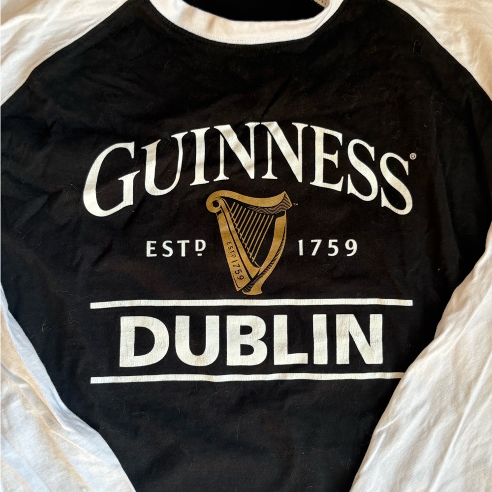 Guinness Dublin Raglan Long Sleeve Graphic Tee Black/White Unisex - Picture 2 of 5